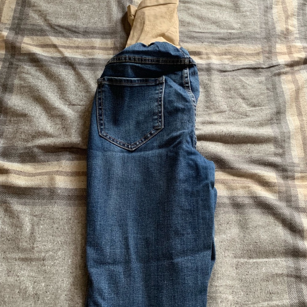 Maternity jeans